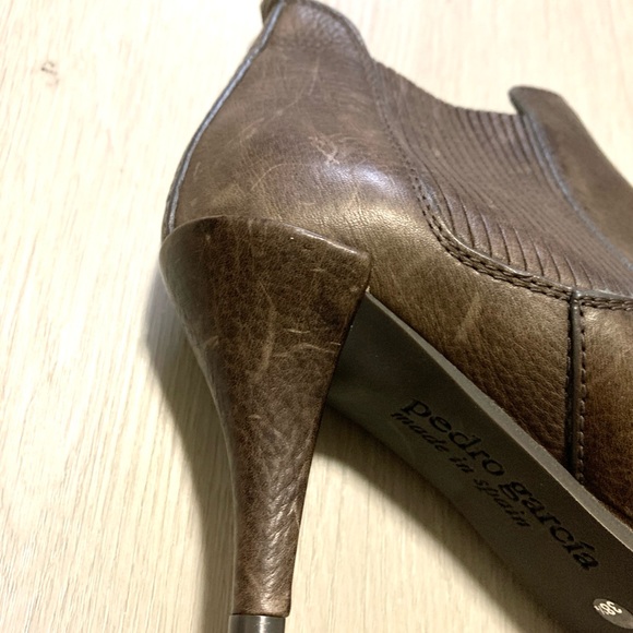 Pedro Garcia Yoad Ankle Booties Distressed Leather - Picture 5 of 15